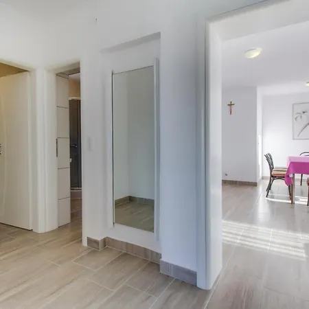 Mikic Apartmán